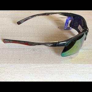 VERTX Men’s Sport Wrap Sunglasses NWT Grey/Red